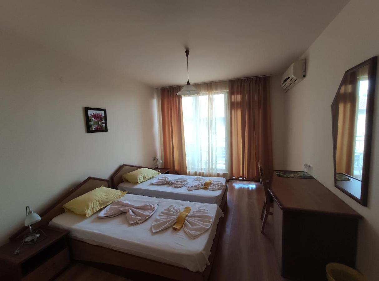 Family Hotel Denica Obzor Εξωτερικό φωτογραφία